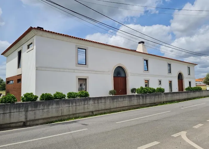 Quinta Donas Πανσιόν 4*